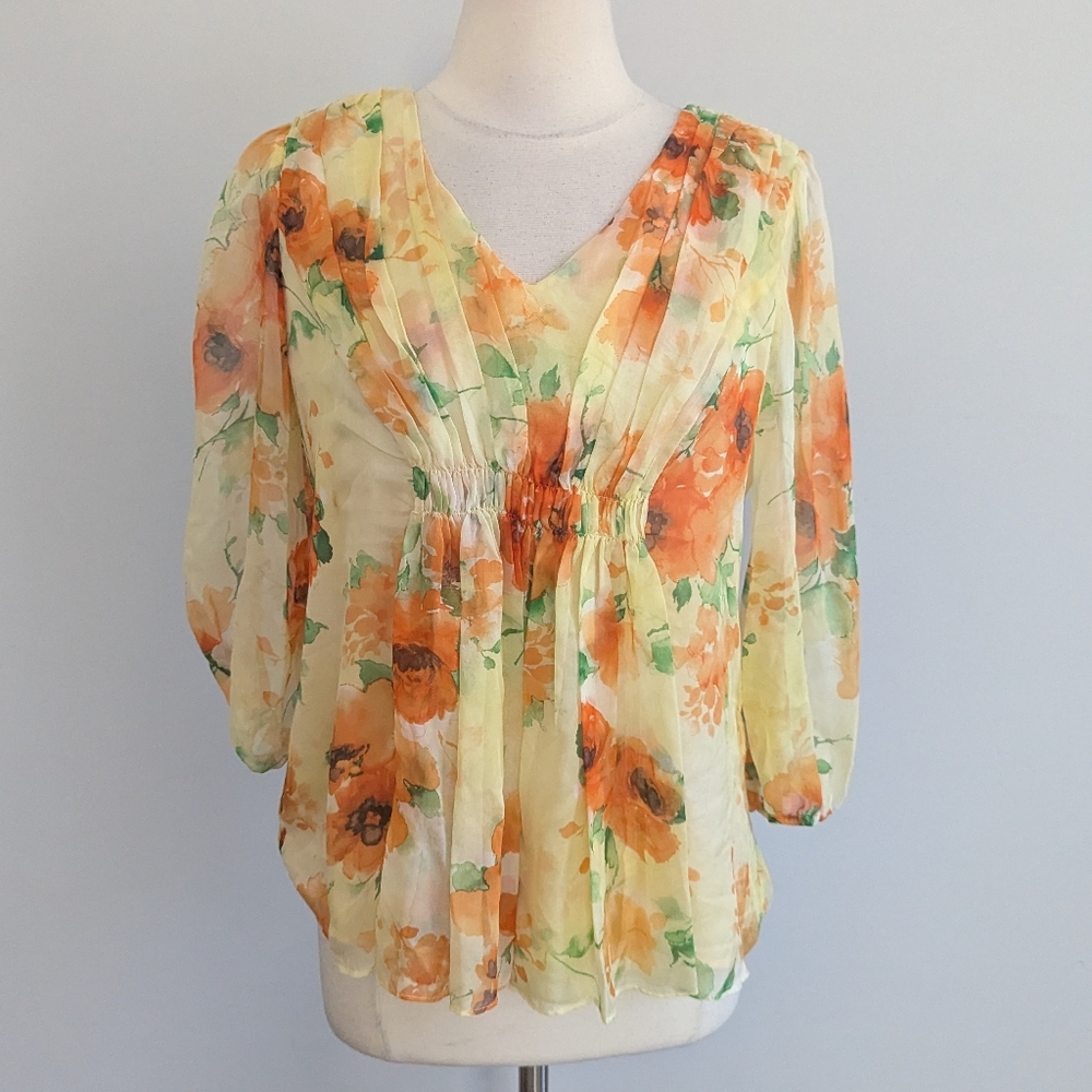 Women's Sundance Yellow Orange Flower Floral Silk Pleated Top Medium
